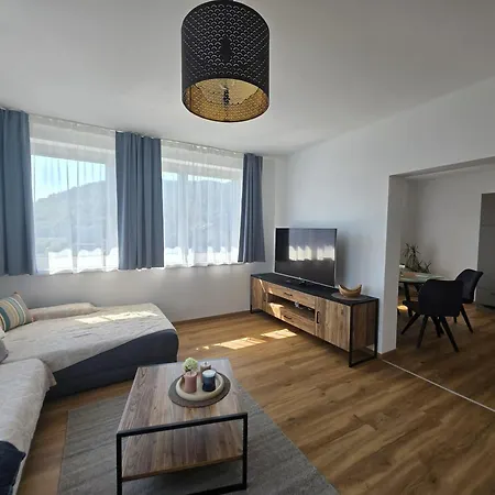 Modernes Zwischen Seen & Bergen Apartman Bruckl