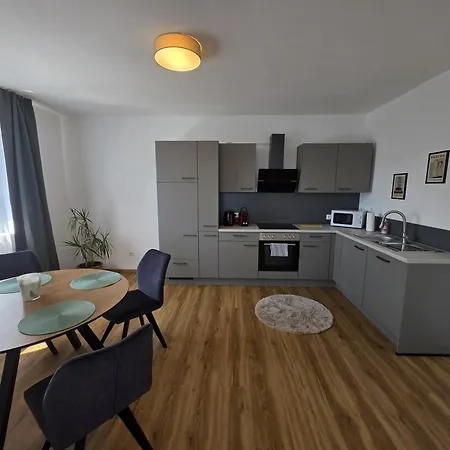 Apartman Modernes Zwischen Seen & Bergen Bruckl